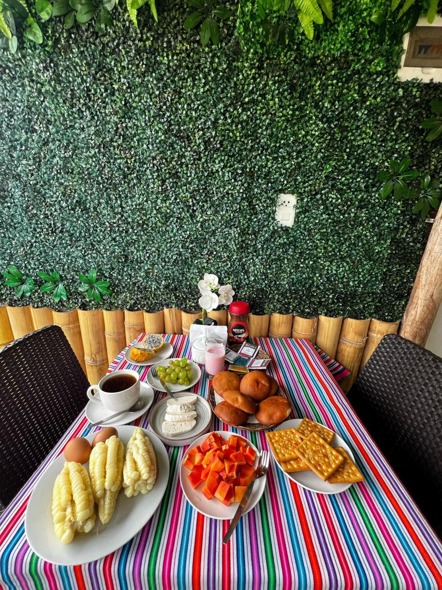 Golden Paris Hotel "Descuentos Junio" Ayacucho Dış mekan fotoğraf